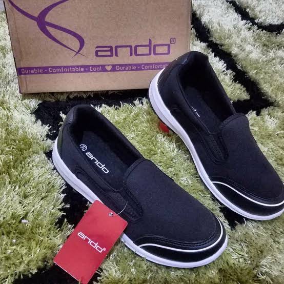 Sepatu Slip On Wanita - Ando Trilili - Hitam Putih - Sepatu Murah - original - kualitas import