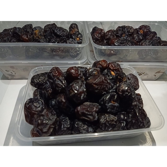 

Kurma Ajwa 1/2 kg