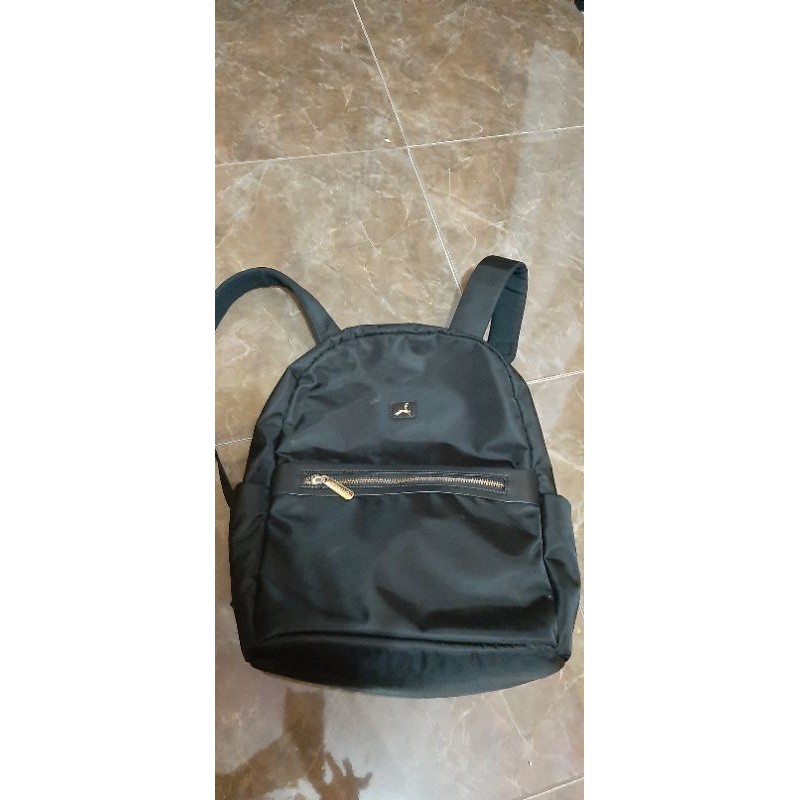 preloved like new povilo small / mini habit backpack