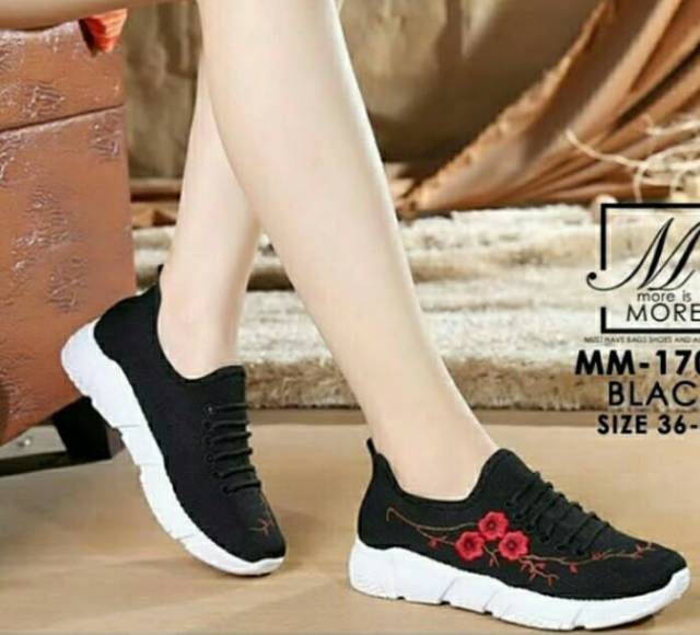 SALESTOK DIVISHOES Kode hpd362 HITAM dan ABU (REALPICT)