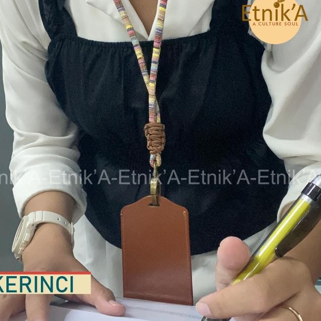 

Penjualan Terbanyak.. LANYARD TENUN / ID CARD HOLDER TALI
