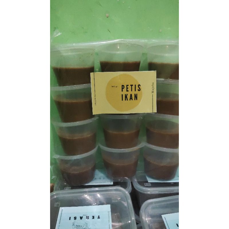 

petis ikan