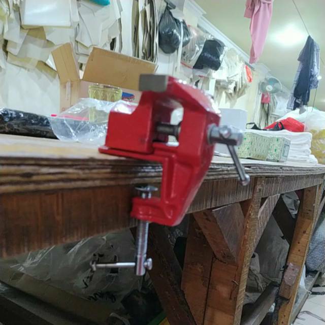 (B2T)ragum catok meja mini 3 inch/mini vice