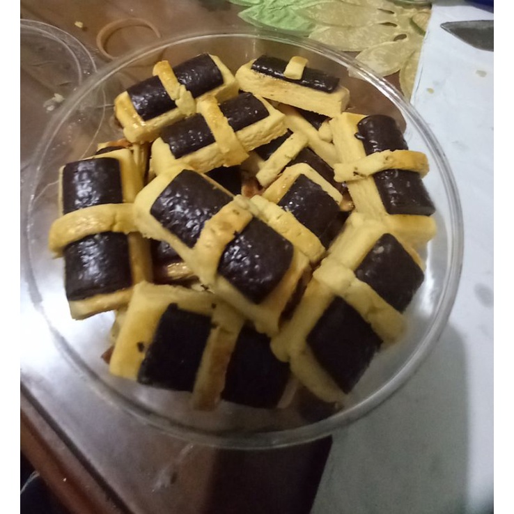 

KUE KERING STIKCOKLAT [kuegue97]