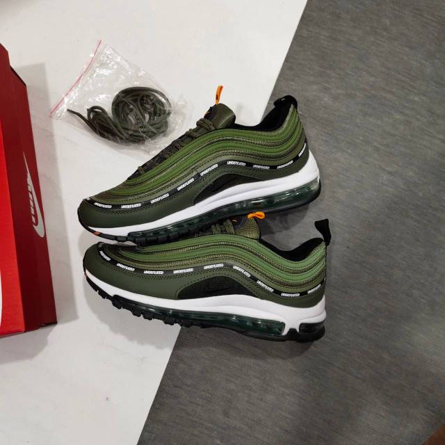 Undefeated x nike air max 97 olive Green