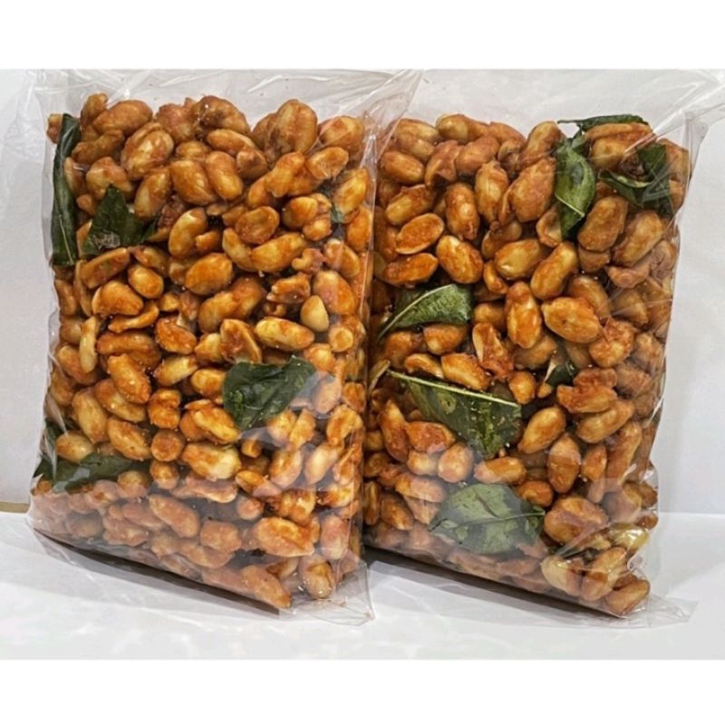 

KACANG TANAH THAILAND PEDAS MANIS 500 gr