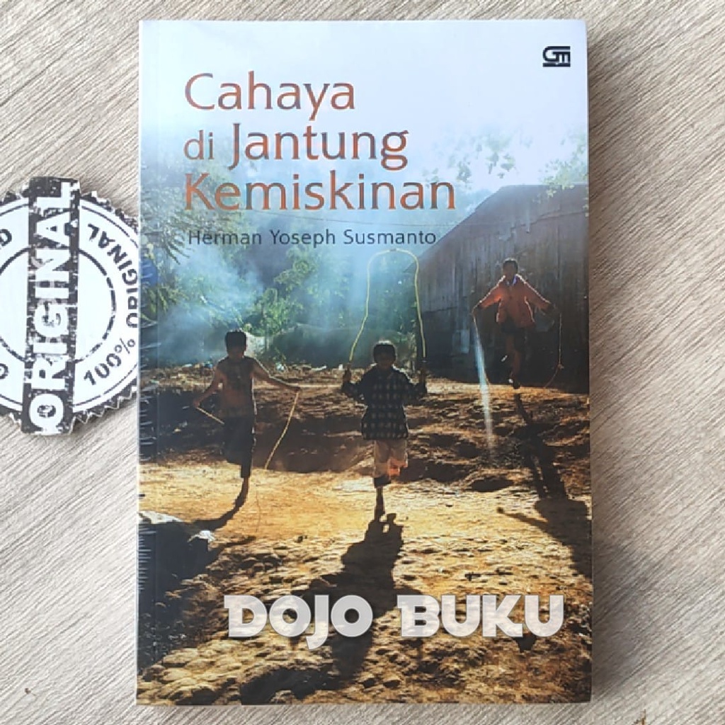 Buku Cahaya Di jantung Kemiskinan by Herman Yoseph Susmanto