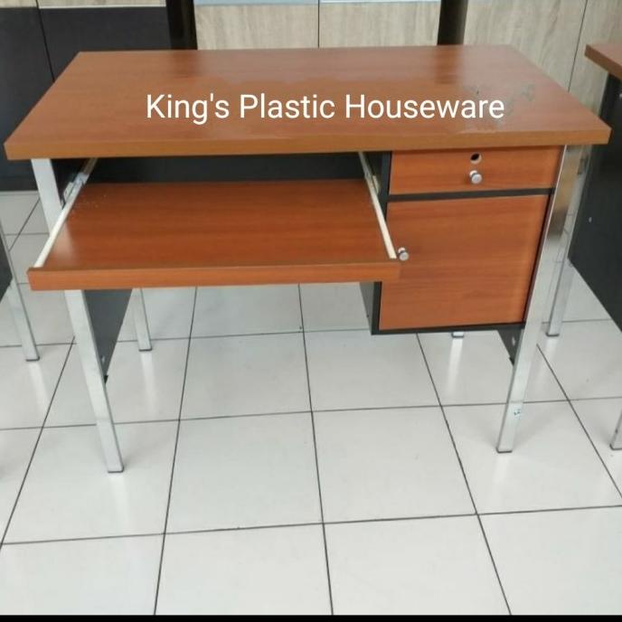 MEJA KOMPUTER MINIMALIS KAKI BESI STAINLESS TEBAL MC 551 KANTOR OFFICE DF452DCD