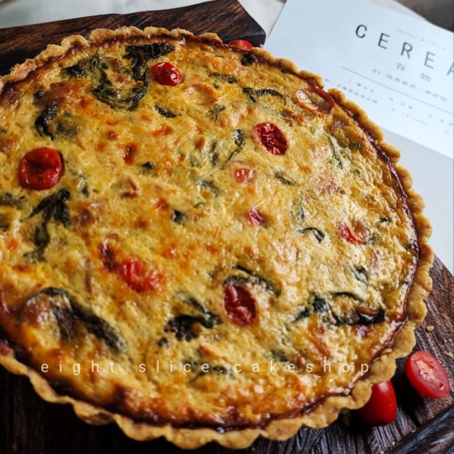 

Quiche Smoke Beef & Spinach