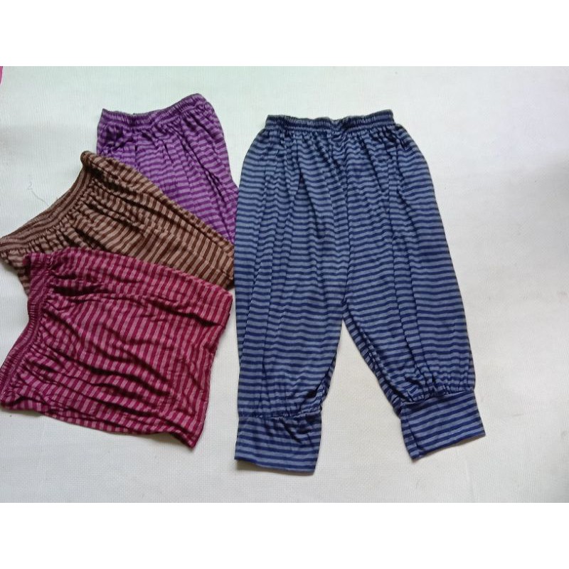Celana/Celamis 3/4 Alladin Kerut Besar Salur Jumbo