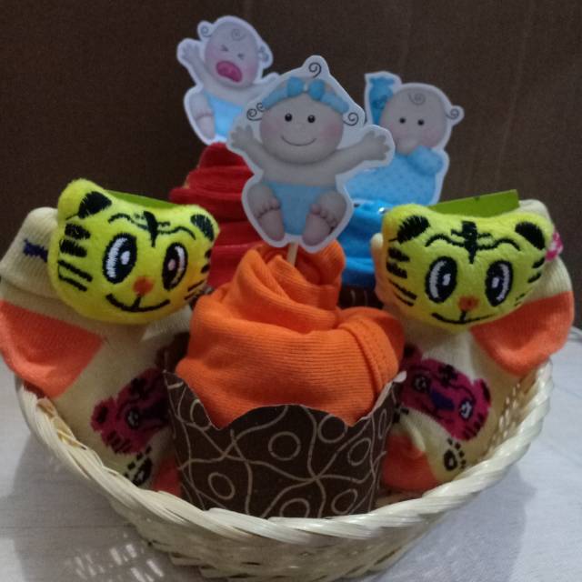 

Parcel lahiran / kado kelahiran