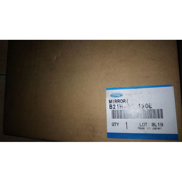 LIMITED EDITION MAZDA GENUINE PARTS SPION KANAN MAZDA 323 FAMILIA B21H69120