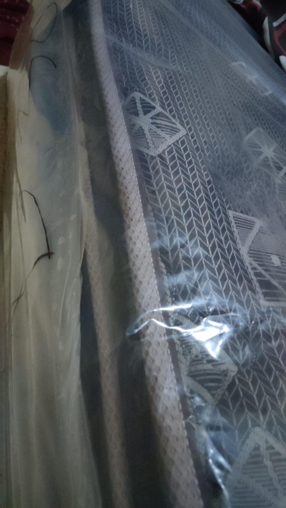 Kasur Springbed Central Deluxe Dominic Pocket Plush Top + Pillow Top 90-200 Cm X 200 Cm