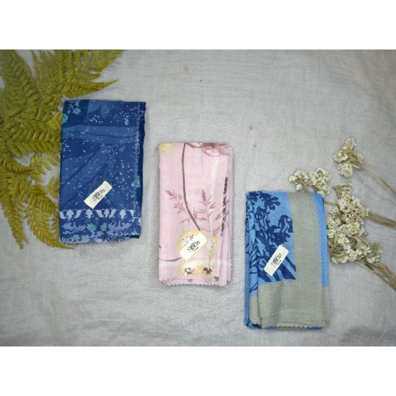 Segiempat motif voal / hijab voal / hijab motif / hijab printing / hijab segiempat / segiempat motif