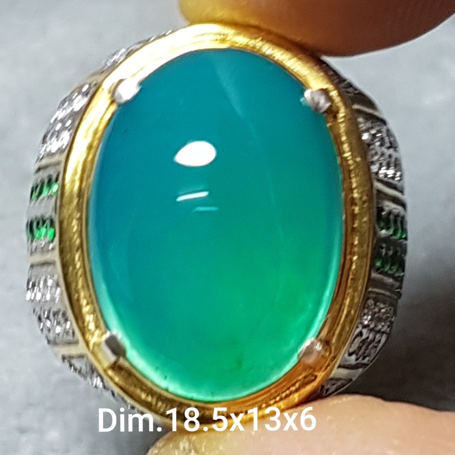 Batu Bacan Doko Majiko Bluish Kinclong Kualitas Super