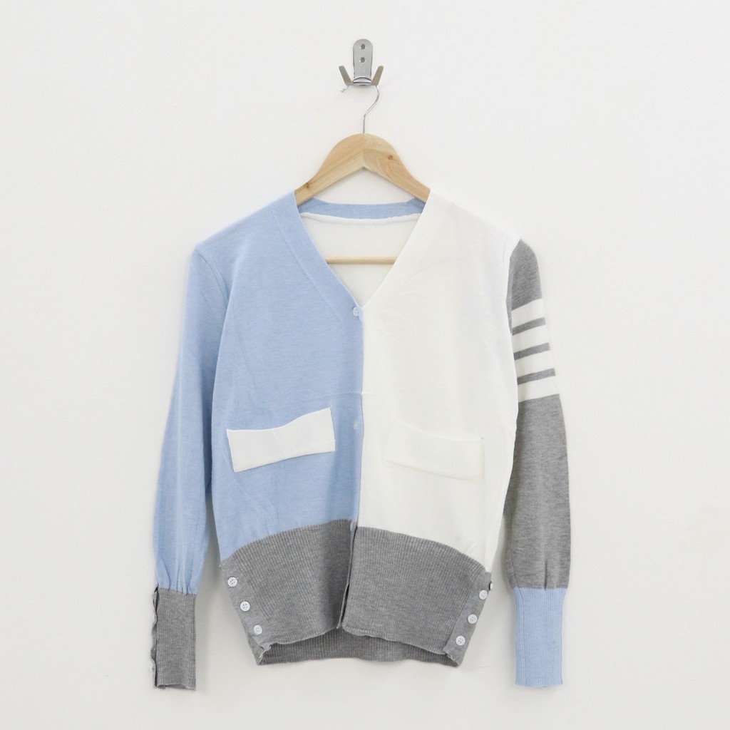 Yuvi knit outer -Thejanclothes