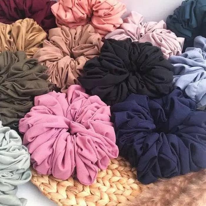 RANDOM IKAT RAMBUT [1 KG MUAT 25 PCS] SCRUNCHIE / Cepol Rambut Penambah Volume Hijab