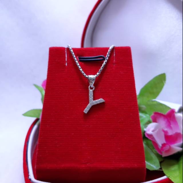 Liontin huruf Y perak silver 925.inisial Y