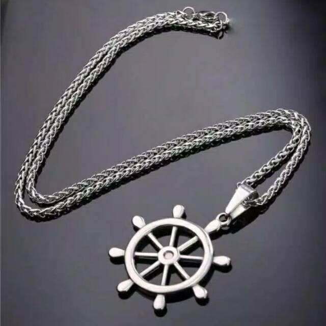 Kalung Titanium pria keren liontin kemudi panjang 75 cm