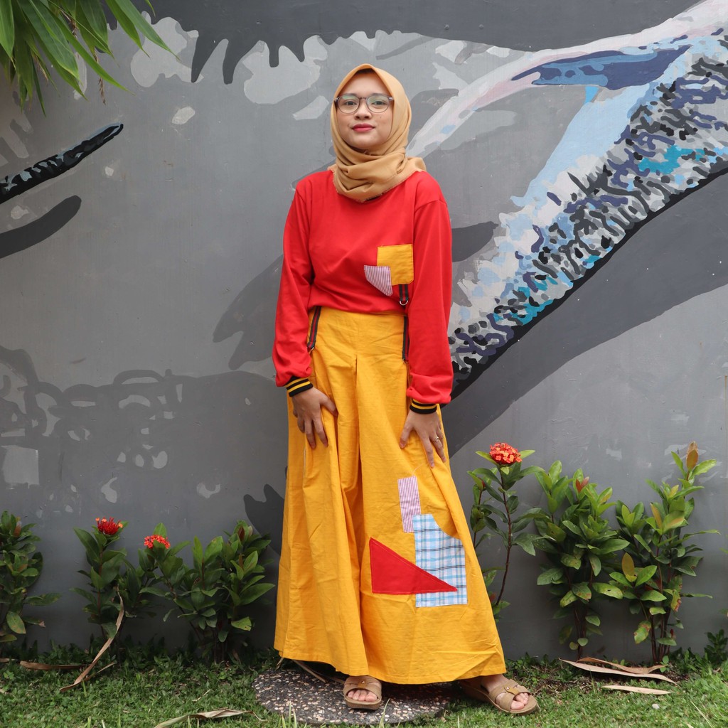 Setelan Wanita Baju  merah dan rok  kuning Shopee  Indonesia