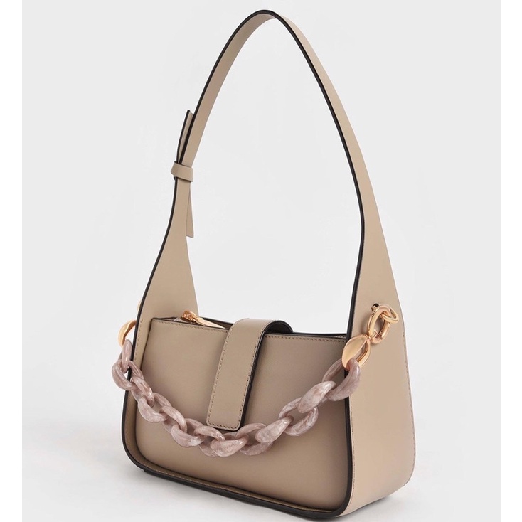 CK CHAIN LINK SHOULDER BAG