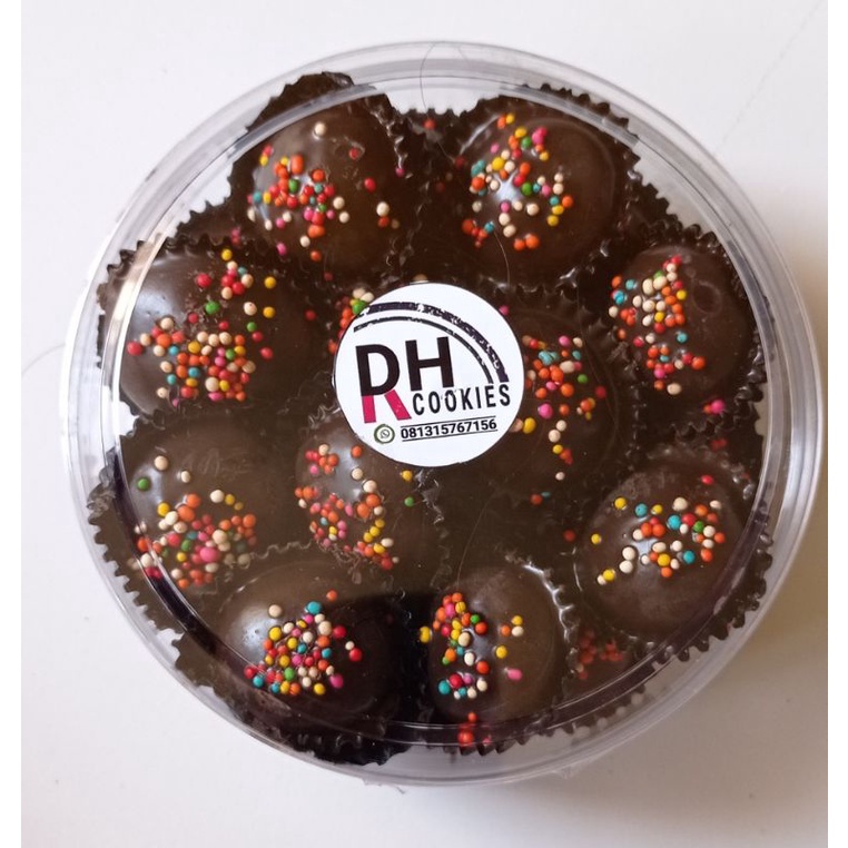 

KUE BOLA-BOLA COKLAT