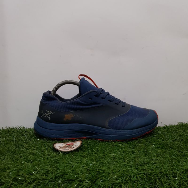 sepatu pria laki-laki arcteryx outdoor bekas,second preloved