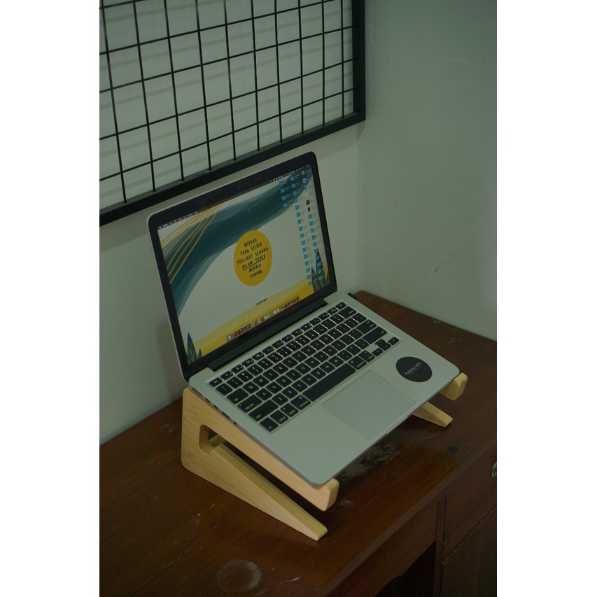Stand Laptop Kayu Dudukan Laptop Alas Laptop