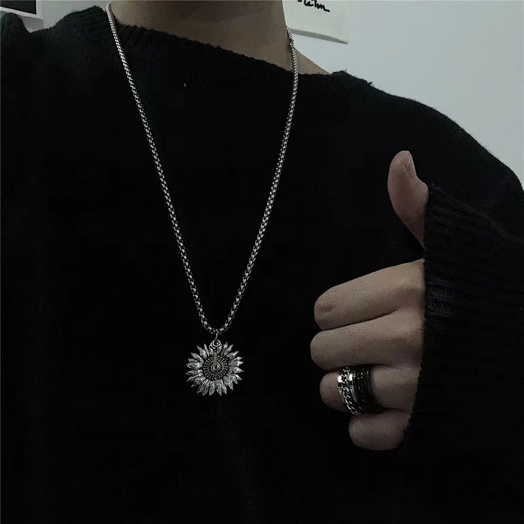 Kalung Rantai Panjang Liontin Bunga Matahari Gaya Korea Hip Hop Retro