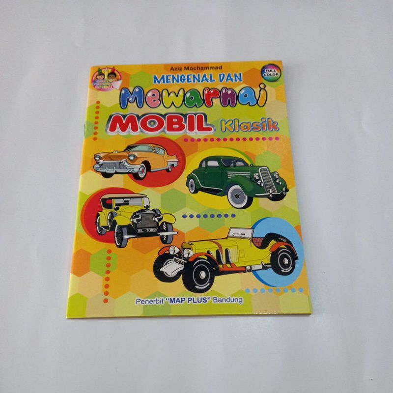 

Buku Aktivitas Anak Mengenal dan Mewarnai Mobil Klasik