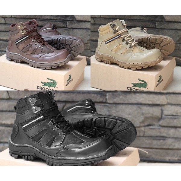 Crocodile Boots Armor Safety Boots Sepatu Pria Outdor Turing Hiking Bikers