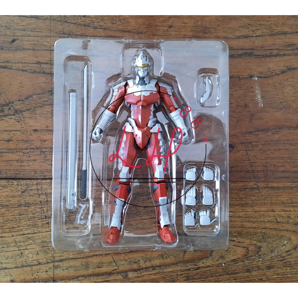 SHF x Ultra act Ultraman Suit 7.2 Manga Version