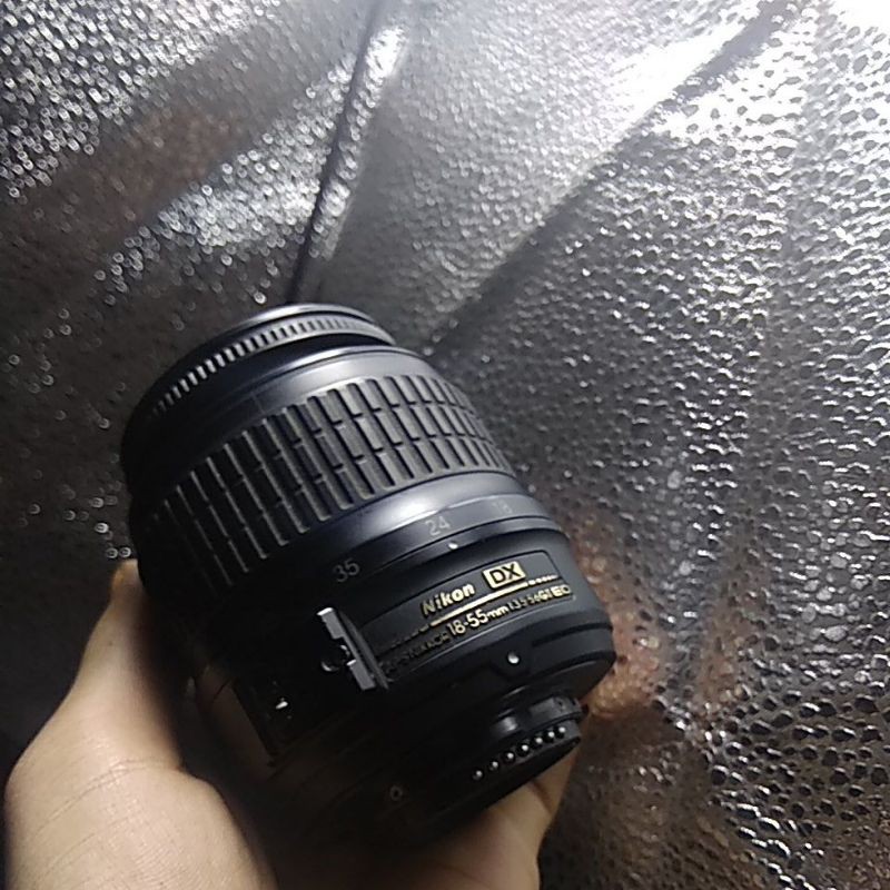 LENSA KIT NIKON 18-55MM