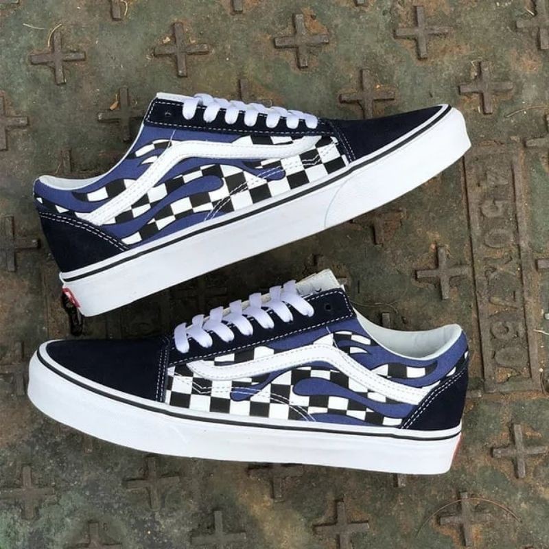 vans old skool checkerboard flame