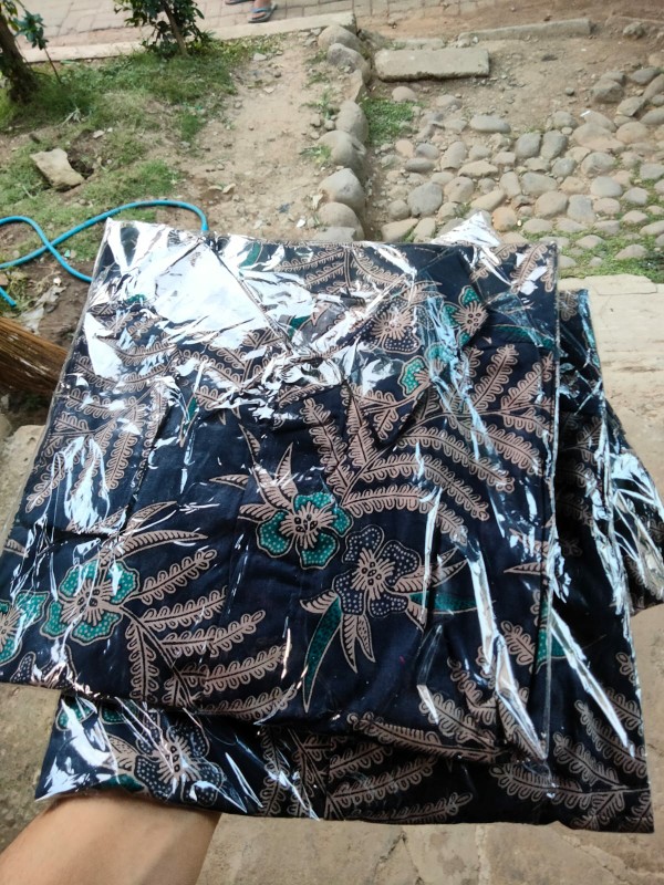 Kemeja Batik Pria Lengan Panjang Size M L Xl Xxl Bswart New Arrival