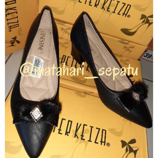 SEPATU WEDGES ERNESTINE