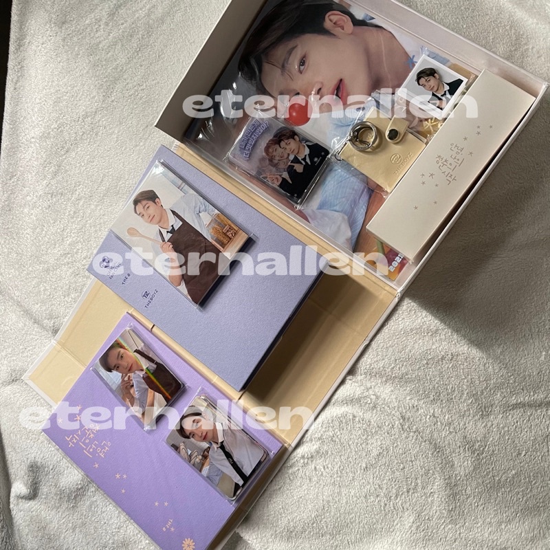 THE BOYZ MEMBERSHIP WELCOME KIT VLIVE SET