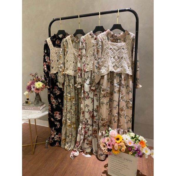 GAMIS YUNA FLOWER ROMPI RAJUT IMPORT / GAMIS YUNA  / GAMIS ROMPI RAJUT IMPORT