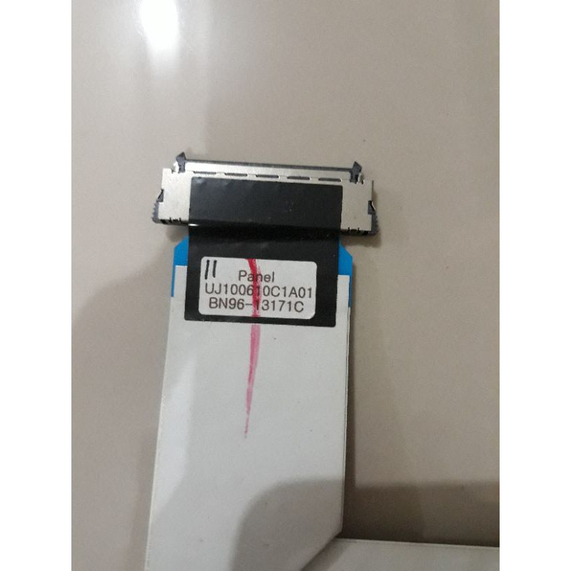 KABEL FLAKSIBEL-LVDS PANEL UJ100610C1A01 BN96-13171C TV LCD SAMSUNG LA40C530F