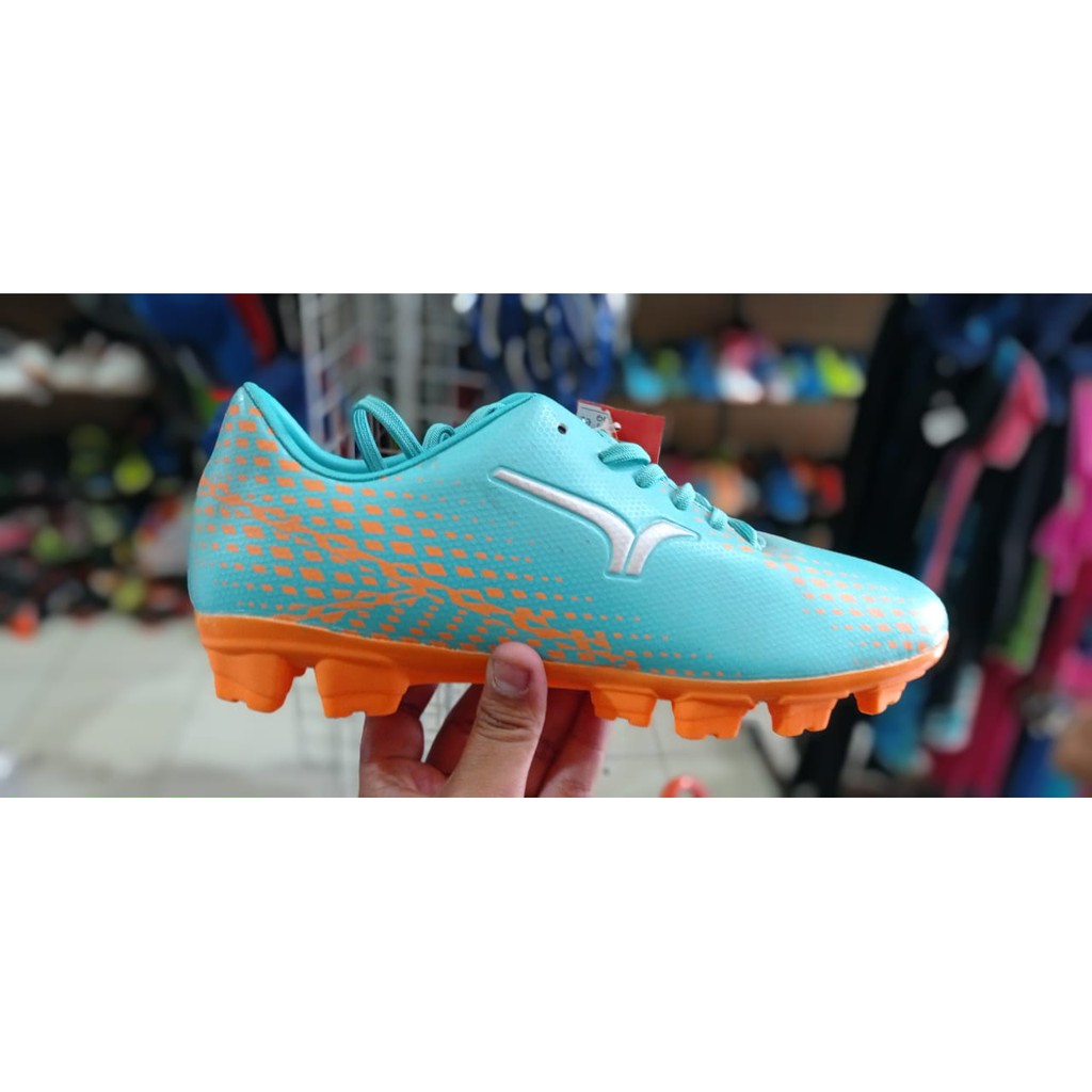 SEPATU BOLA CALCI "SCORCH FG"