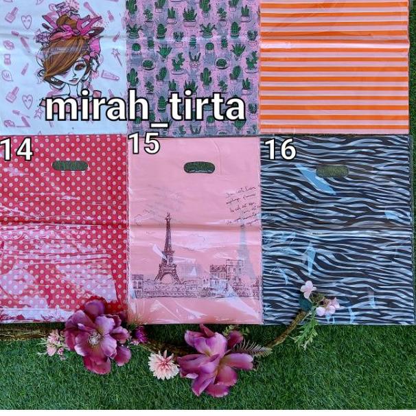 

✥ ❤❤ Kantong plong motif besar 35x45 .kantong kresek online .Kantung plastik plong pond olshop ♧