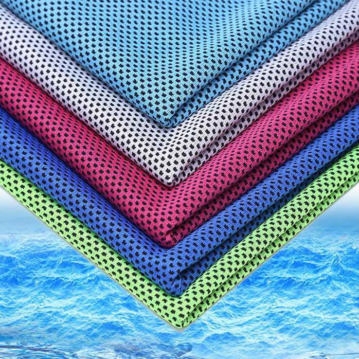 (BISA COD) RVOSTR Zipsoft Handuk Dingin Sport Cooling Towel - SH-C00290