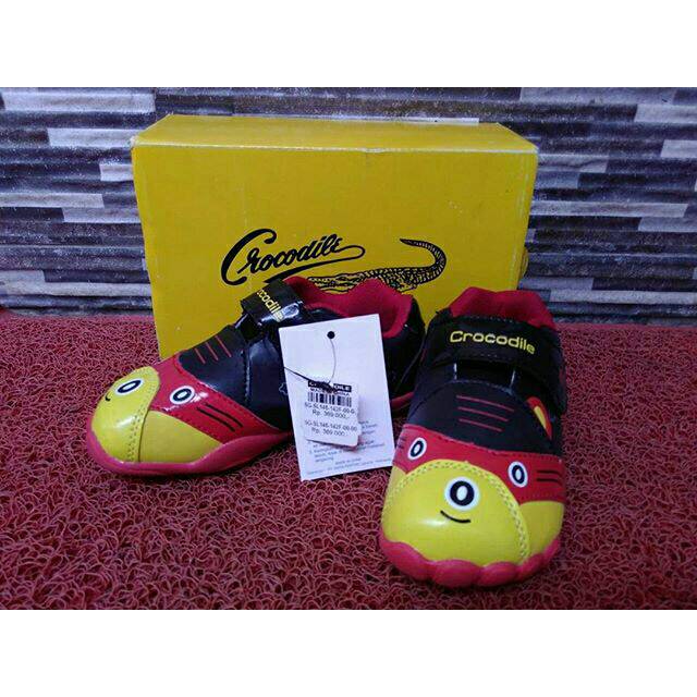 sepatu crocodile