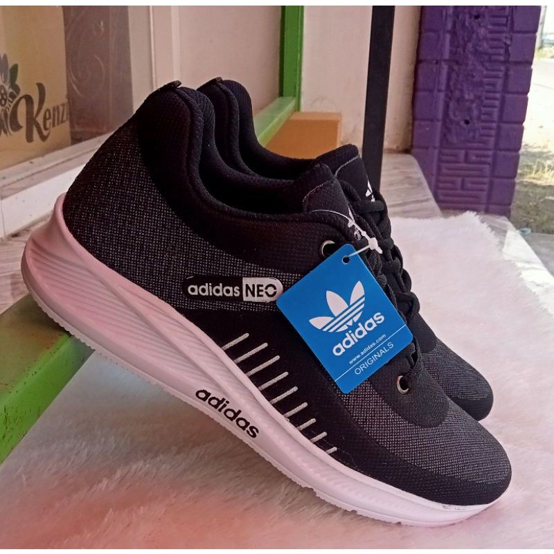 Sepatu sport cewek/Sepatu senam wanita-Hitam neo