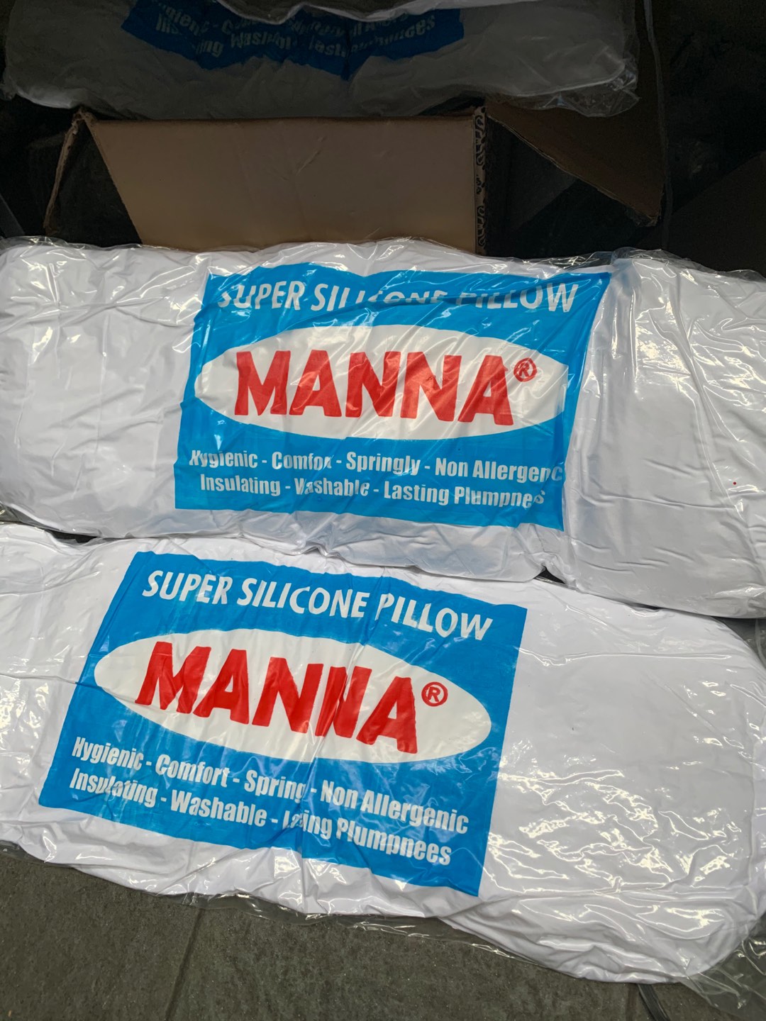 Cod Bantal Tidur 2 + 2 Guling Tidur Manna