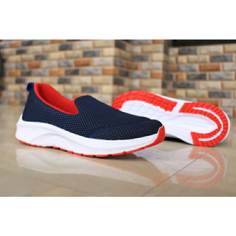 sneakers wanita slip on casual size 36-40