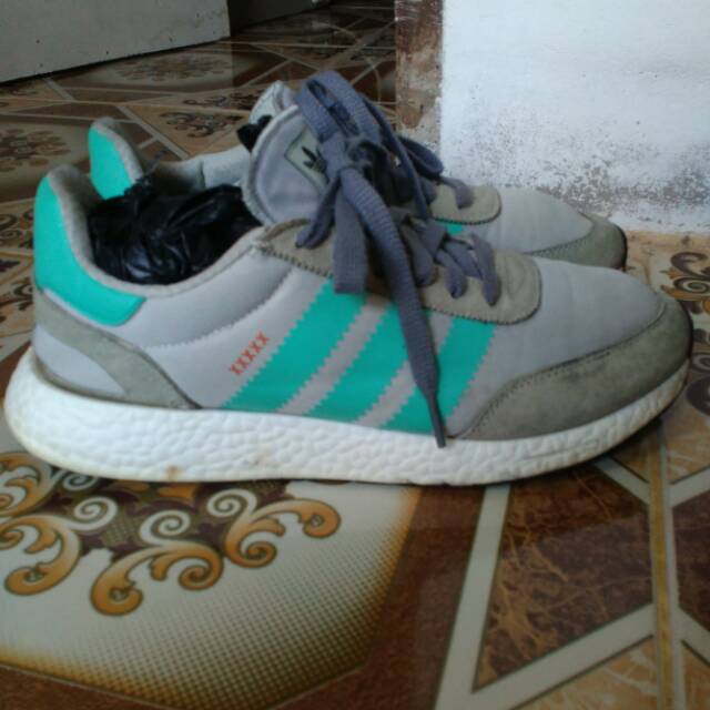 adidas iniki 44