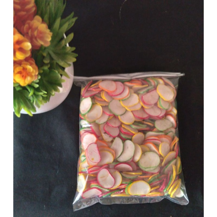 

kerupuk merah bibir mentah