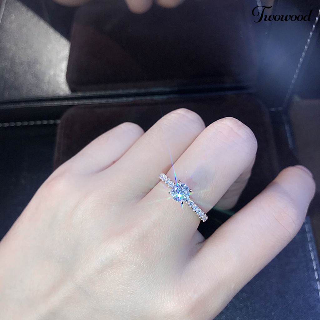 Cincin Berlian Imitasi Bentuk Bulat Electroplated Untuk Wanita