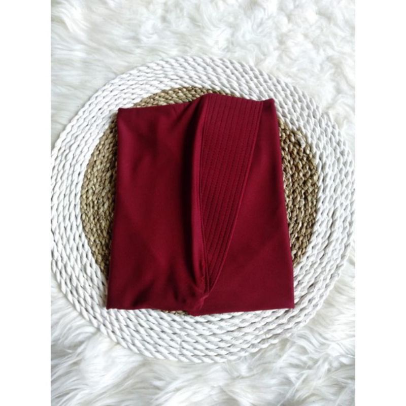 Hijab Sport instans bahan jersey premium by Calluna scarf/ Bergo instan olahraga-Maroon